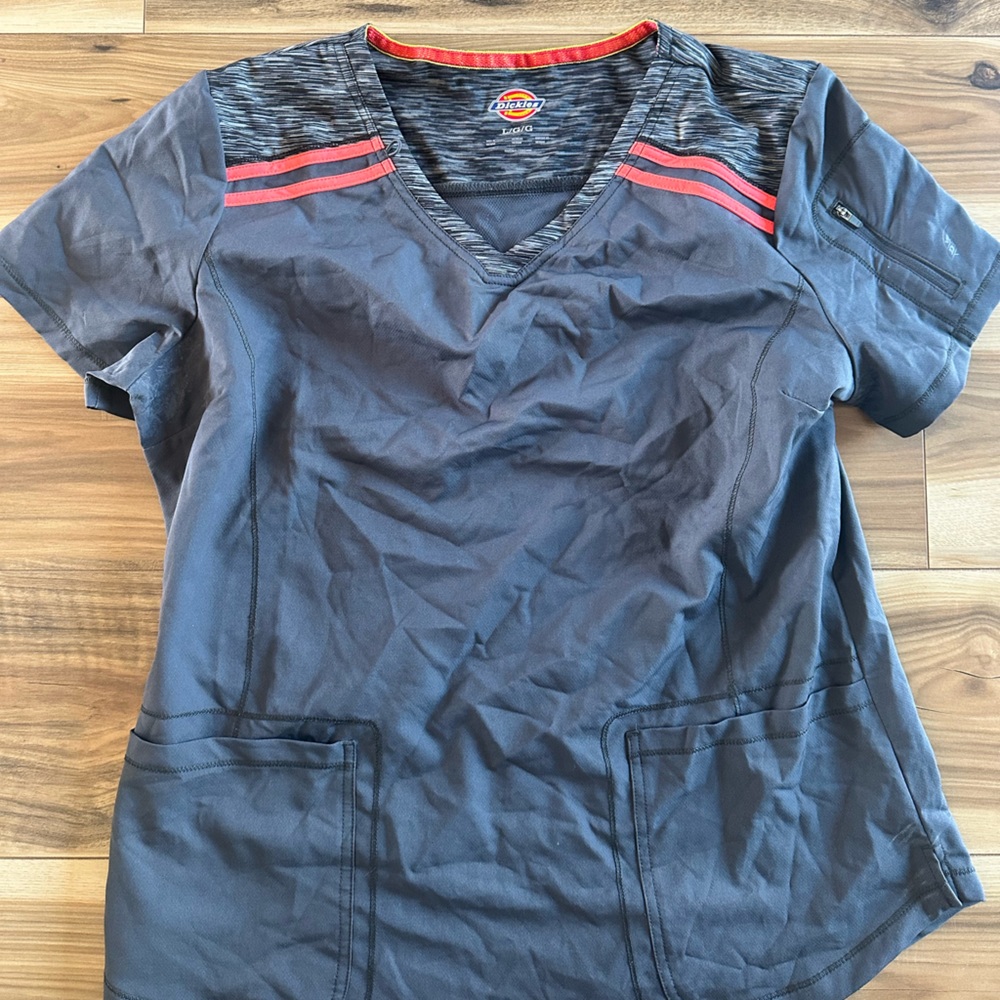 Dickies scrub top